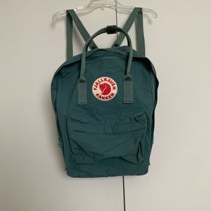 fjallraven kanken backpack